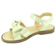 Sandalias niña con lazo
