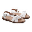 Sandalias blancas para niña