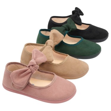 Merceditas barefoot Venus