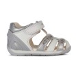 Sandalias Geox niña con cinta de cierre en el empeine